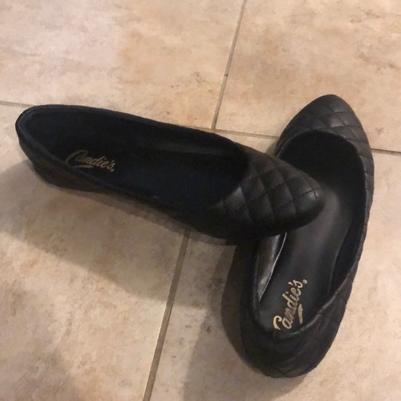 Black flats - Picture 2 of 2